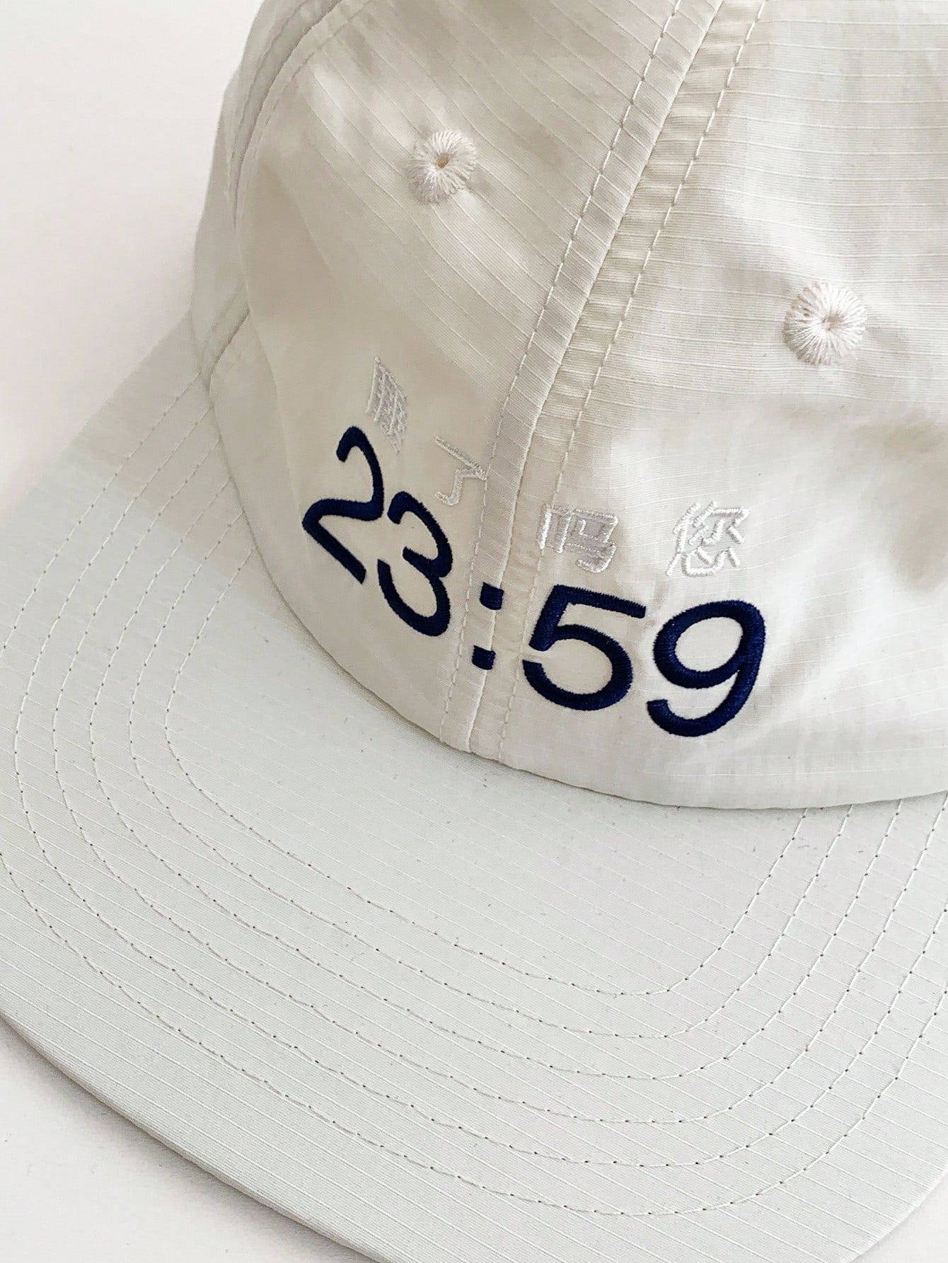 23:59 Embroidery Flat Brim Skater Cap Off White hats