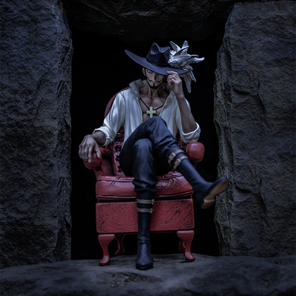 Dracule Mihawk Figure V1 Figures