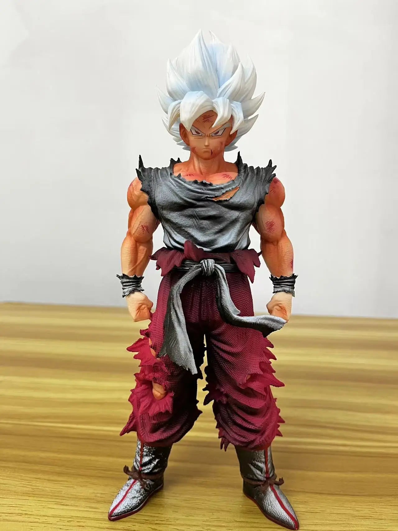 28cm Dragon Ball Anime Figure Super Saiyan Son Goku Character Action Figure PVC Model Statue Decoration Collection Toys Gift