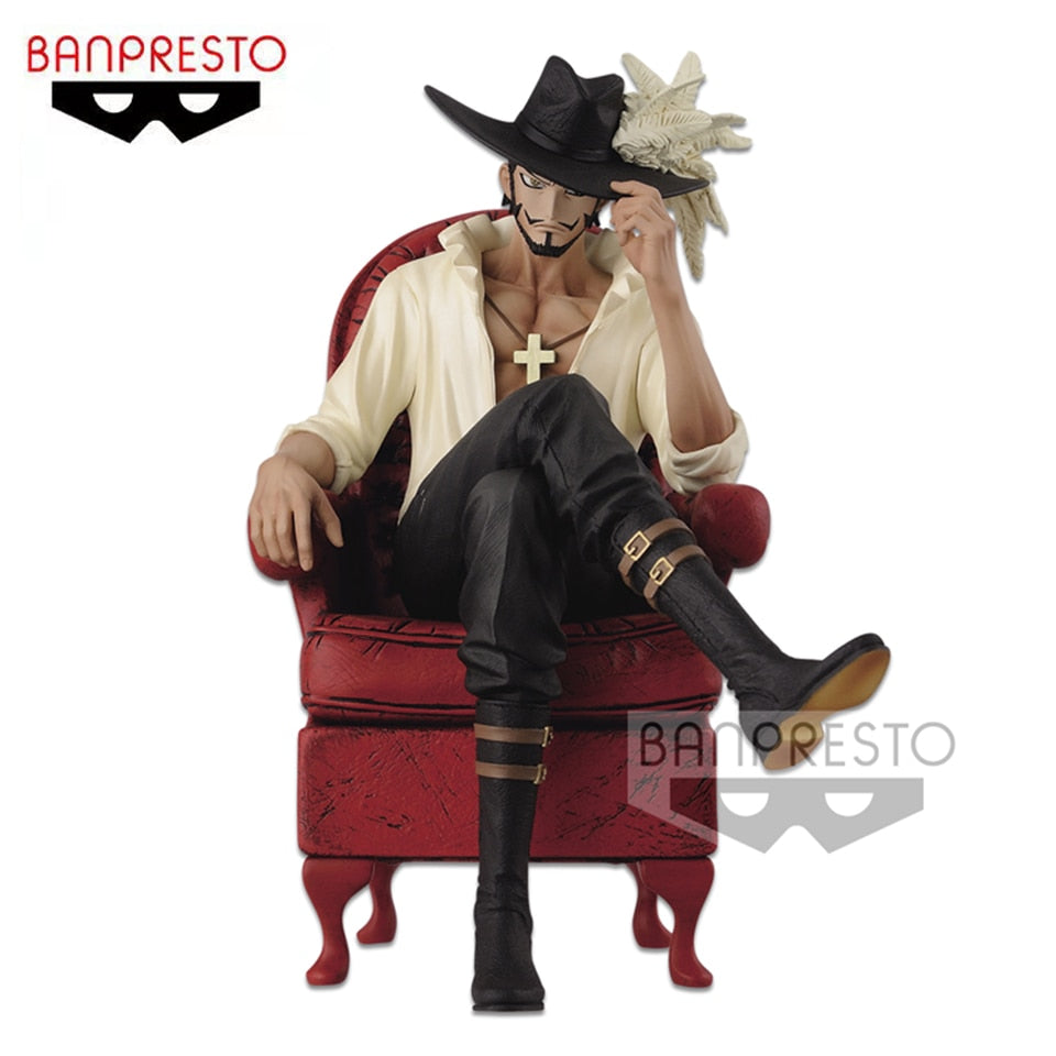 Dracule Mihawk Figure V1 Figures