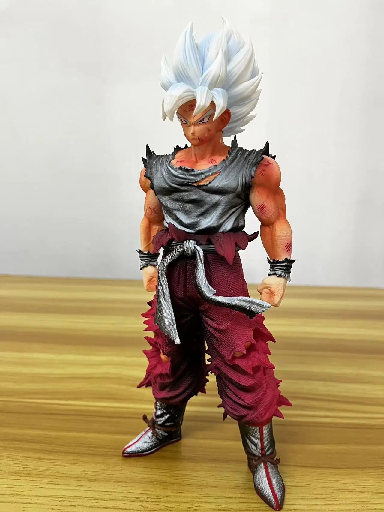28cm Dragon Ball Anime Figure Super Saiyan Son Goku Character Action Figure PVC Model Statue Decoration Collection Toys Gift