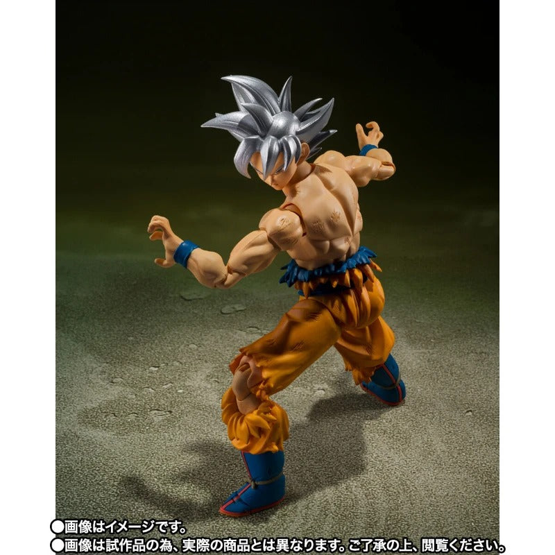 Son Goku Ultra Instinct S.H.Figuarts Figures