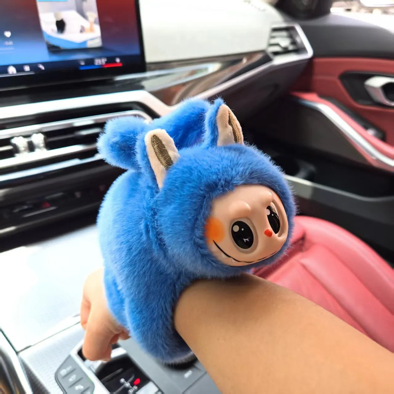 Labubu Tail Wag Plush Musical Bracelet Blue Plush Bracelet