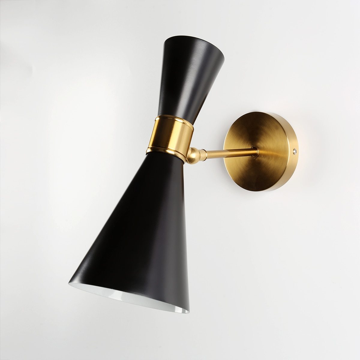 Calarbo™ Harrison - Modern Adjustable Wall Light