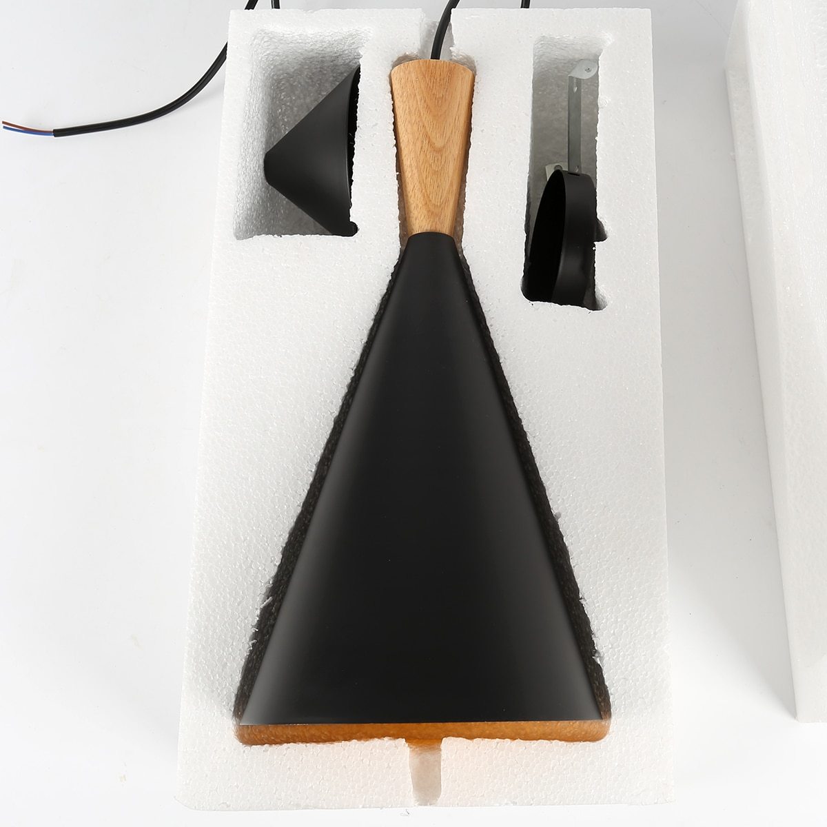 Calarbo™ Jule - Modern Iron Pendant Light