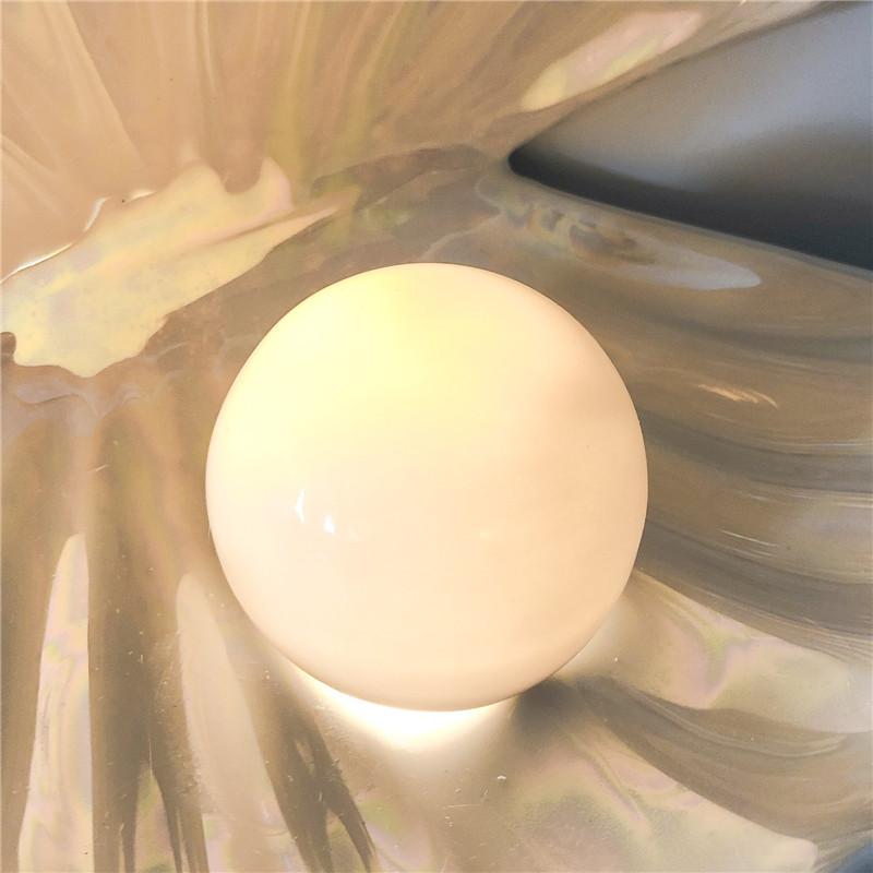 Calarbo™ Sirenita - Pearl & Shell Desk Lamp