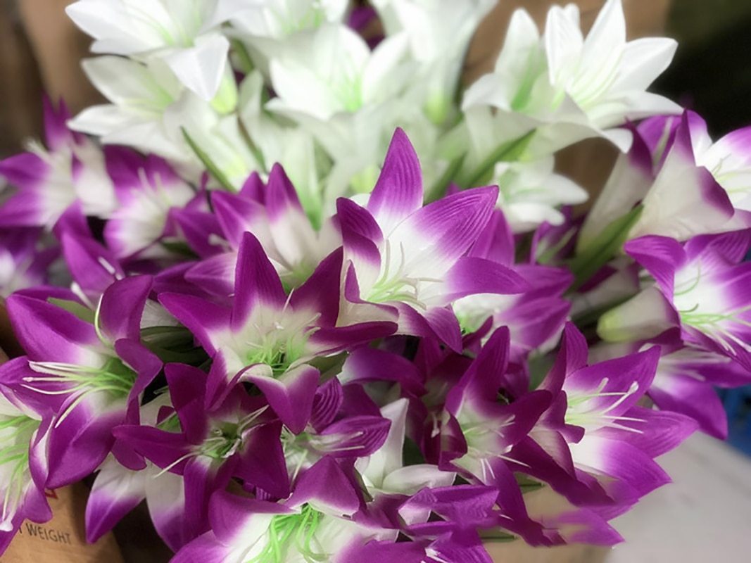 Calarbo™ Artificial Lilies LED Garden Lights